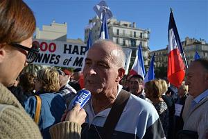 2012 11 07 TOULON MANIF CONTRE RECONNAISSANCE DU 19 MARS 1962 (65) PAR HERVE CUESTA